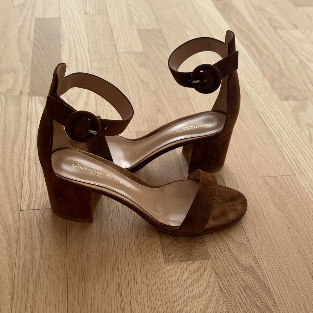 Gianvito Rossi Brown Suede Block Heel Sandals 37.5